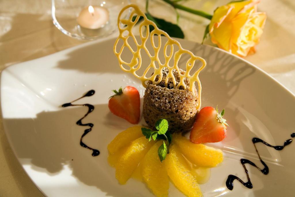 Auenhotel Тукс Екстериор снимка